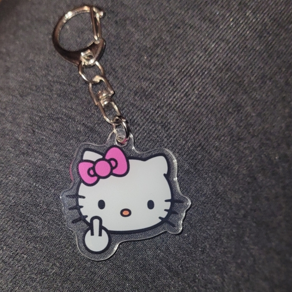 2 Hello Kitty Keychains - Picture 8 of 10
